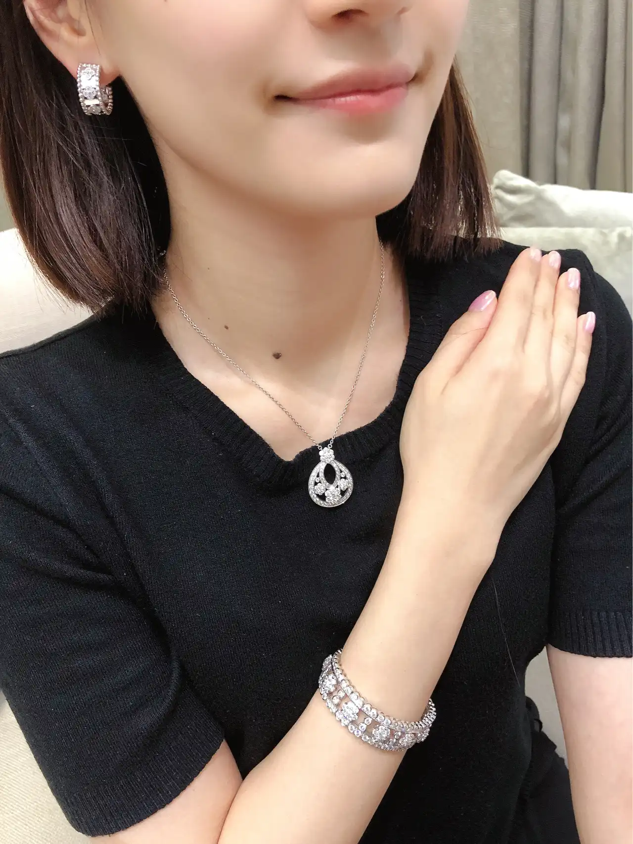 四叶草胸针定制图片展示