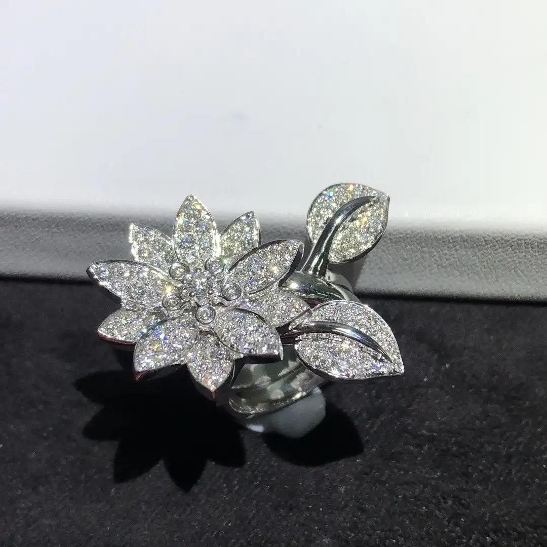 四叶草胸针定制图片展示