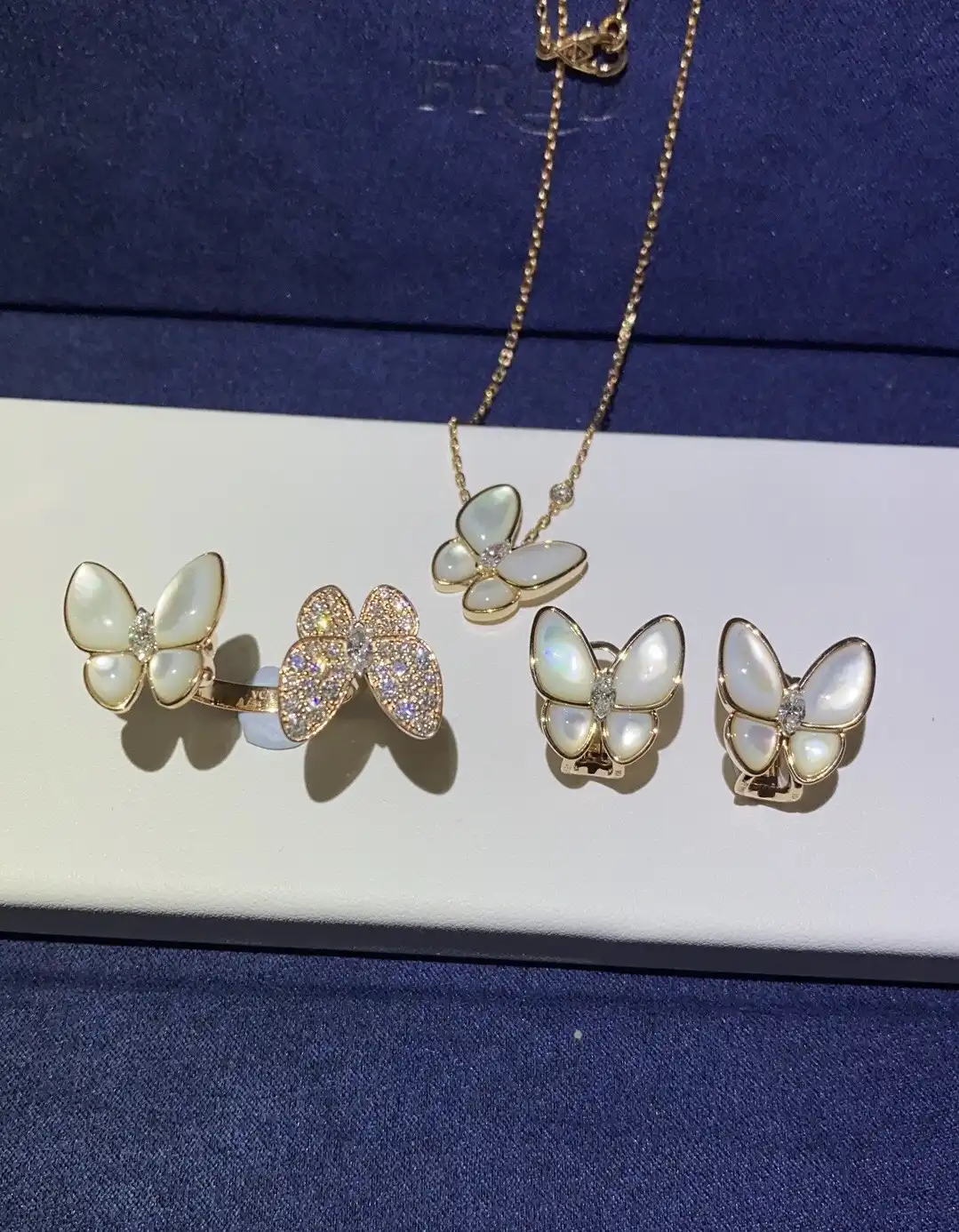 四叶草胸针定制图片展示