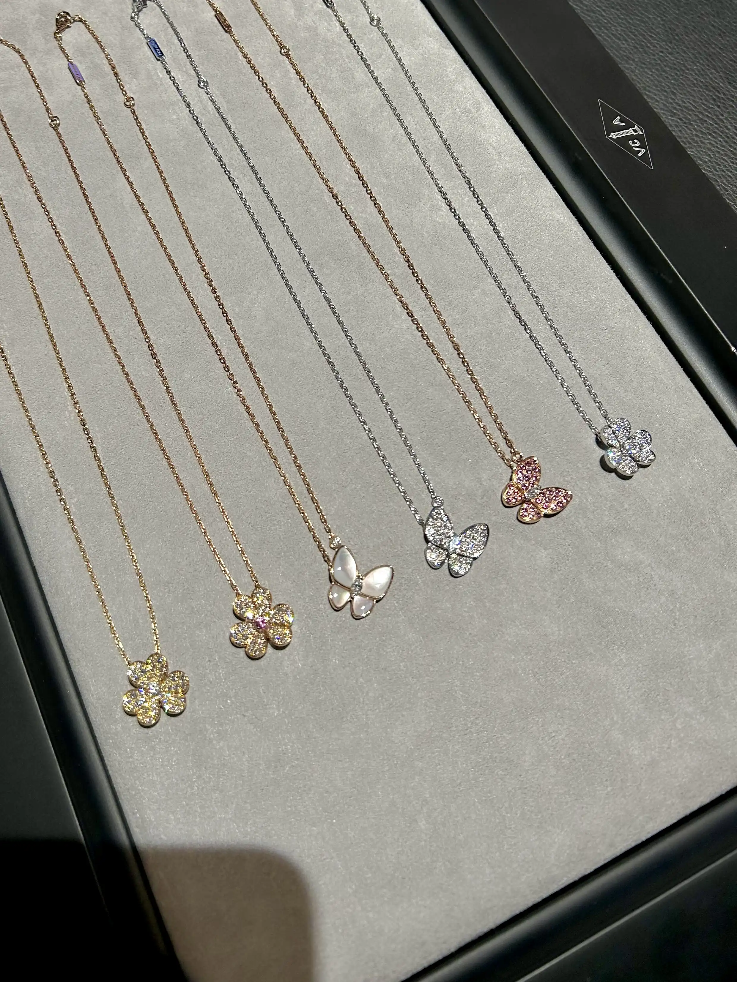 四叶草胸针定制图片展示