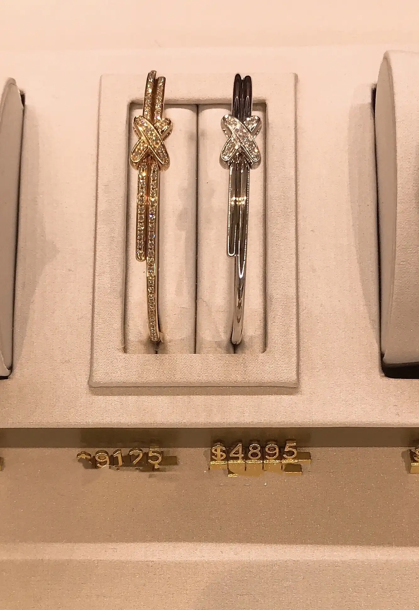 四叶草胸针定制图片展示