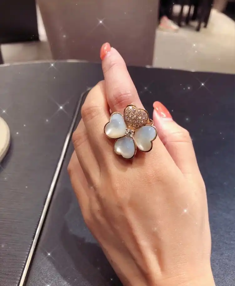 四叶草手绳定制图片展示